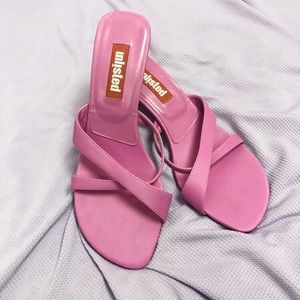 Vintage Shoes - 2000s Pink Mules 💘 >> Size 8 Vintage Shoes - 2000s Pink Mules 💘 >> Size 8